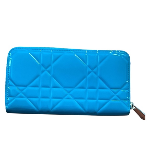 Christian Dior Cannage embossed Blue Quilted Patent Leather Long Zippy Wallet - Picture 1 of 5